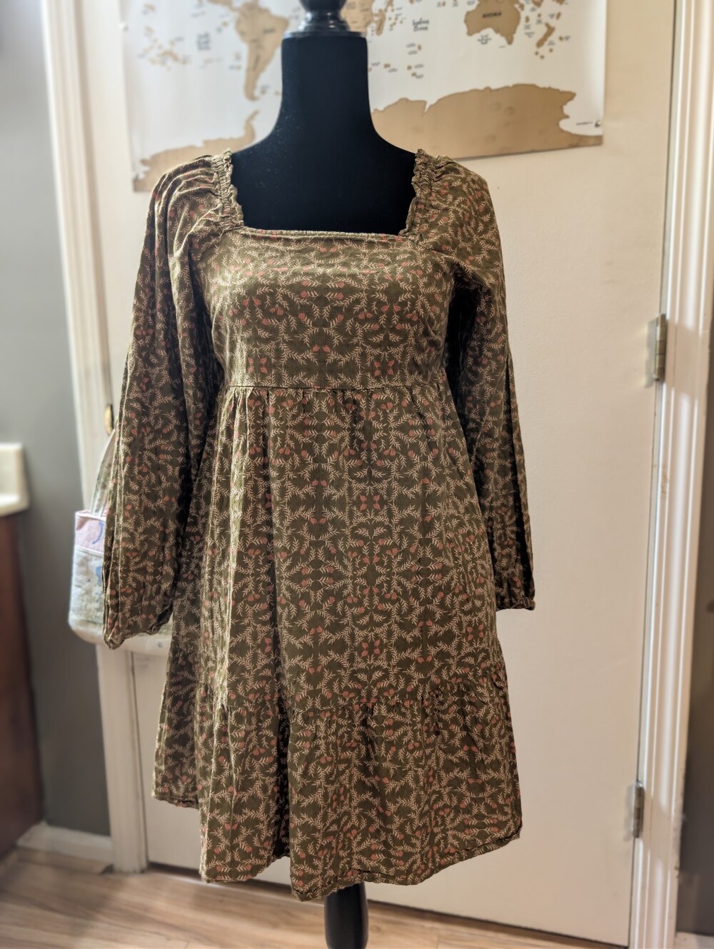 Universal Thread XS Olive Floral Babydoll Mini Dress Puff Sleeve Cottagecore